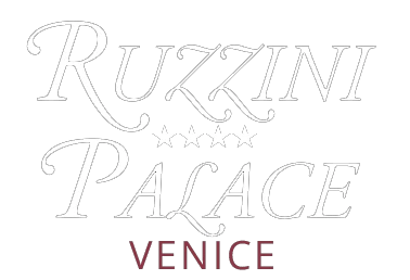 ruzzinipalace.com